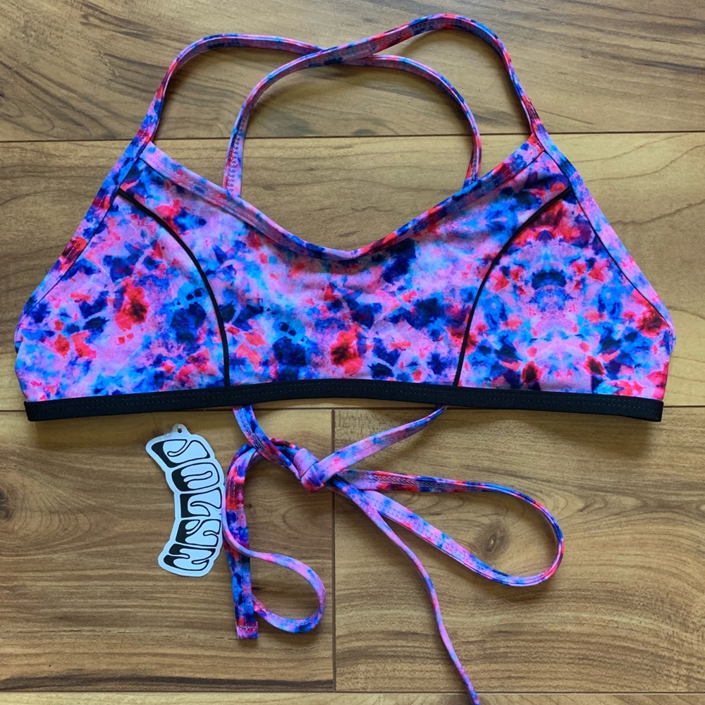 Jolyn Aaron top